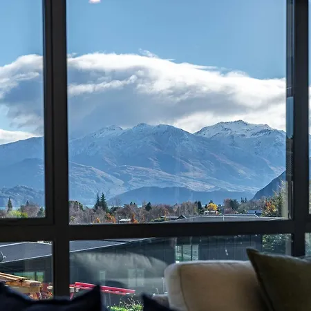 Villa Tranquil Heights Wanaka