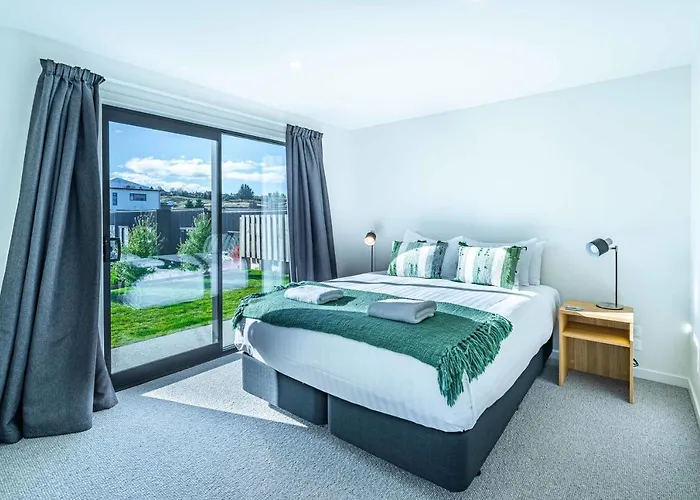 Tranquil Heights Wanaka